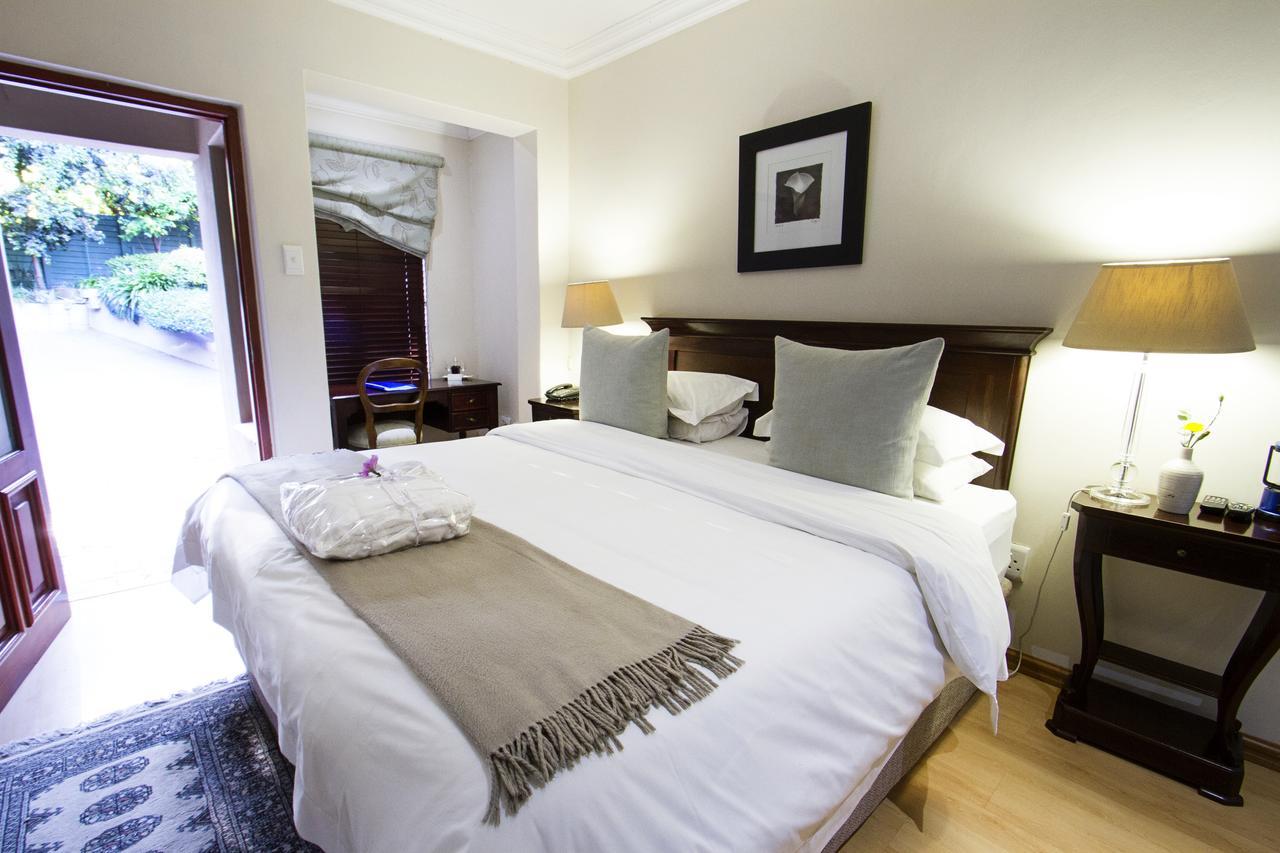 Bellgrove Guest House Sandton Йоханнесбург Экстерьер фото