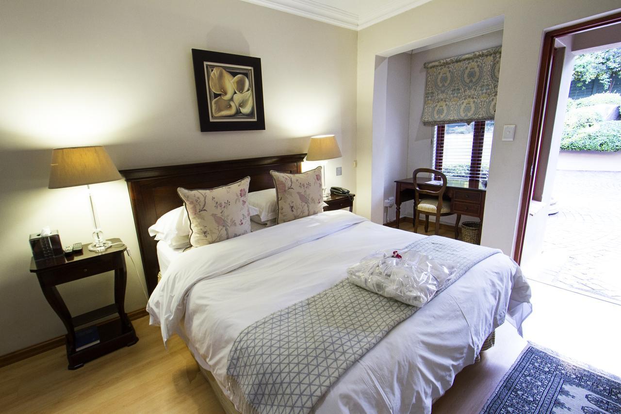 Bellgrove Guest House Sandton Йоханнесбург Экстерьер фото