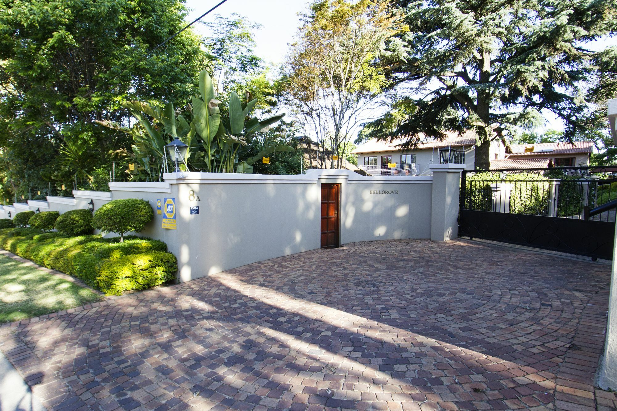 Bellgrove Guest House Sandton Йоханнесбург Экстерьер фото